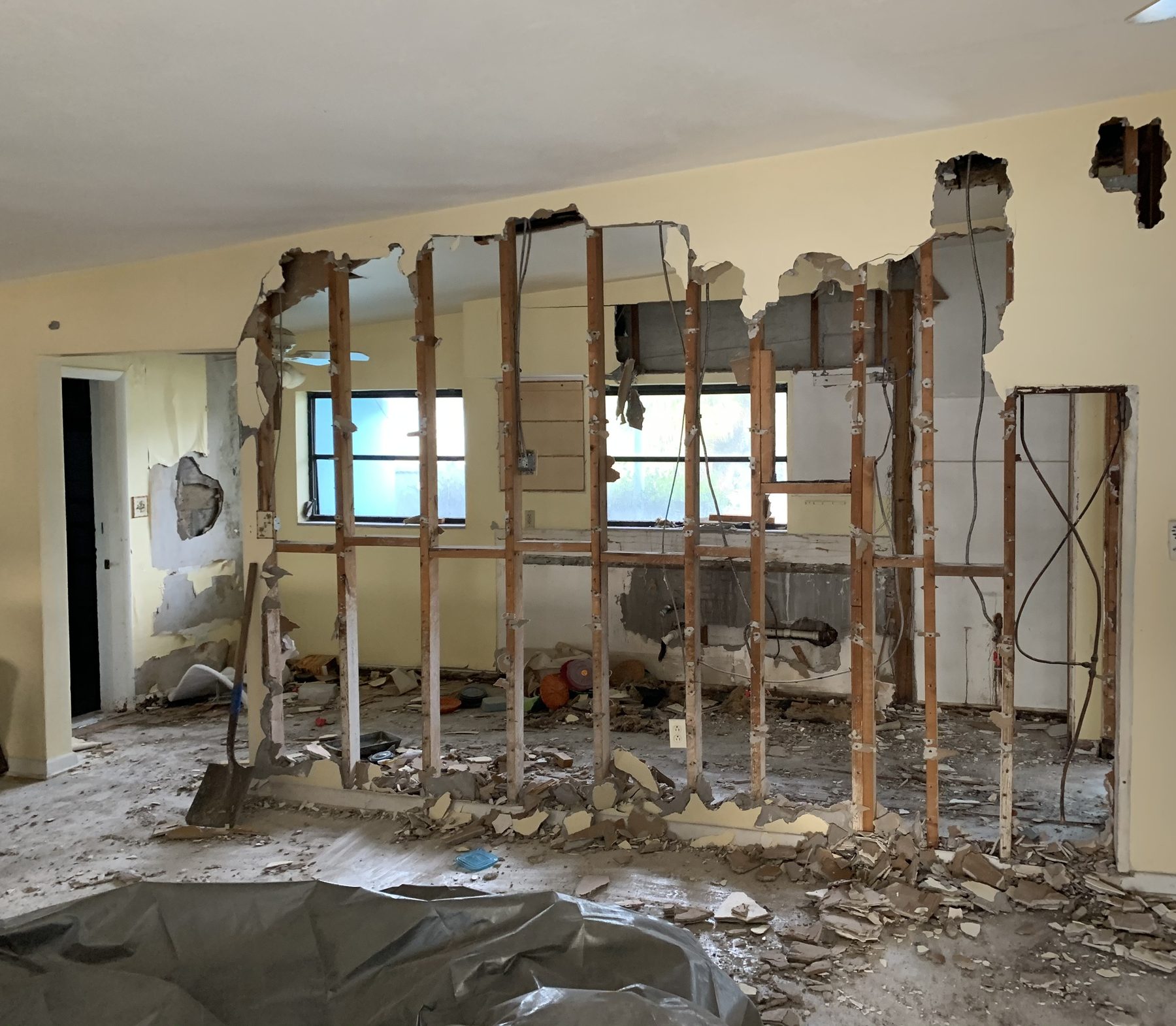 Kitchen before renovation