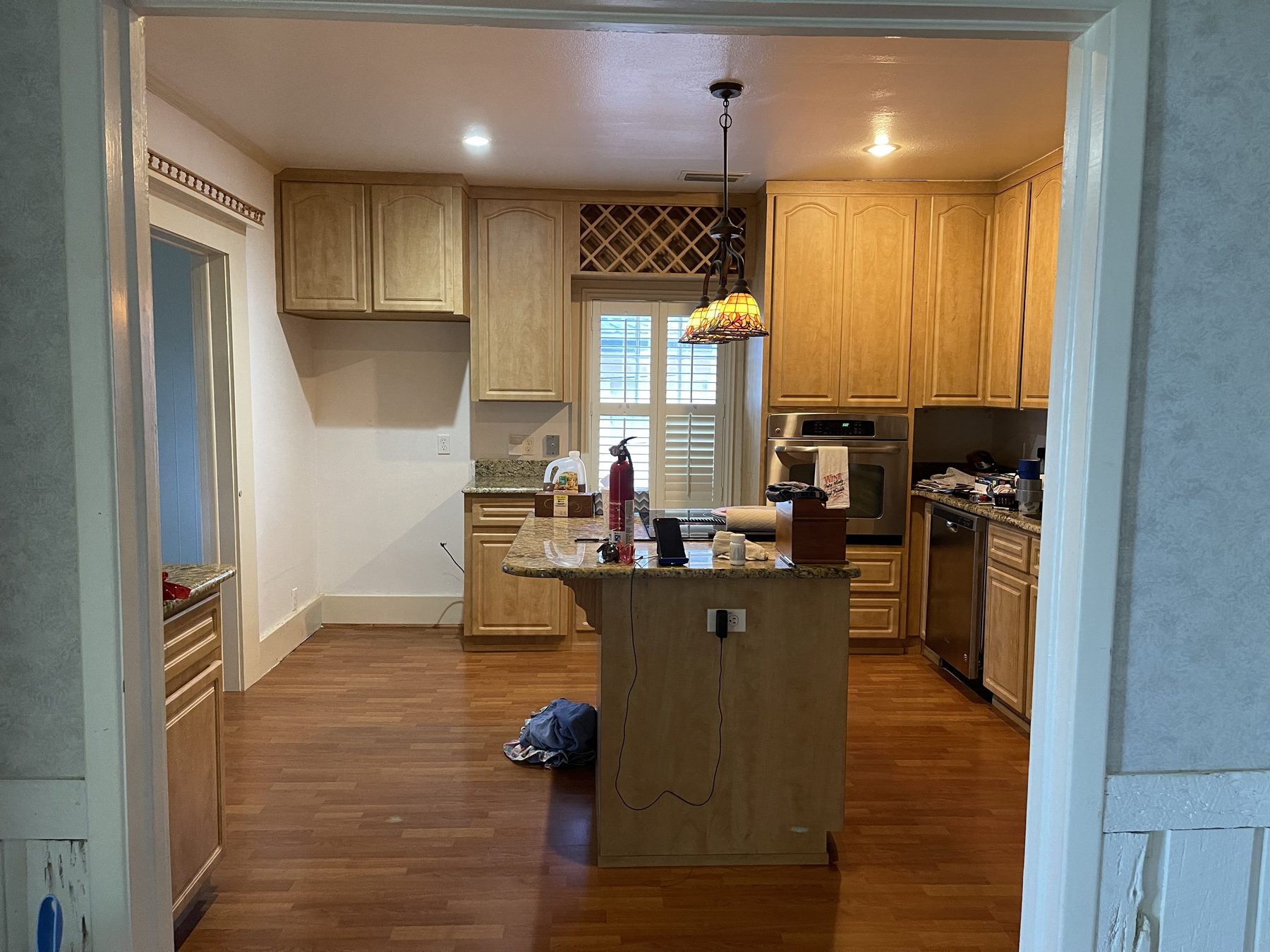 Kitchen before renovation